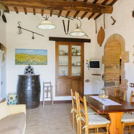 Girasole Overlooking The Orcia Valley In Tuscany Holiday home Radicofani