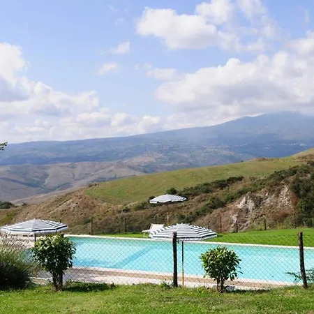 Girasole Overlooking The Orcia Valley In Tuscany Holiday home